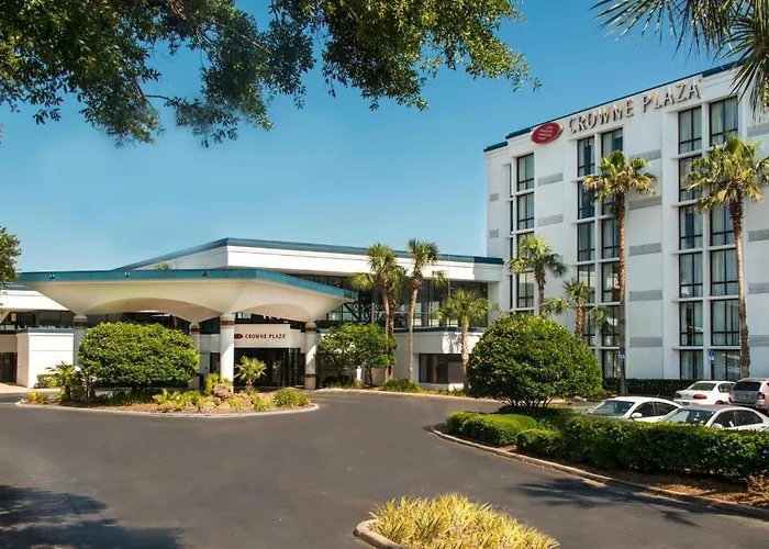 Resort: Crowne Plaza Jacksonville Airport I-95N By Ihg