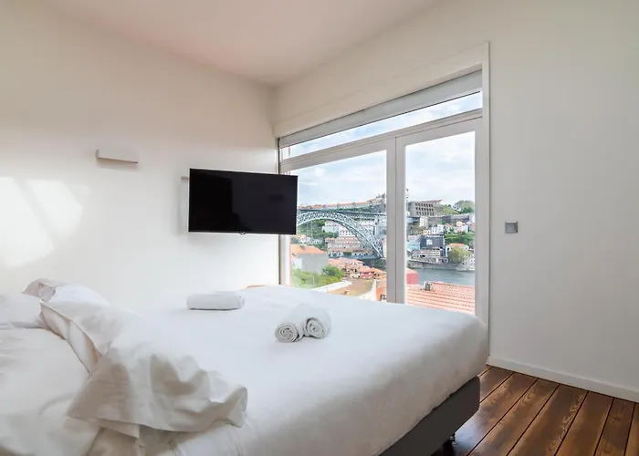 Central House Porto Ribeira