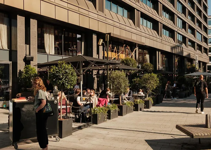 Boutique hotel only: At Six