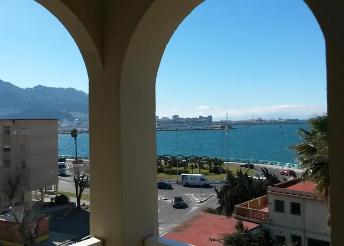  AC La Línea By Marriott