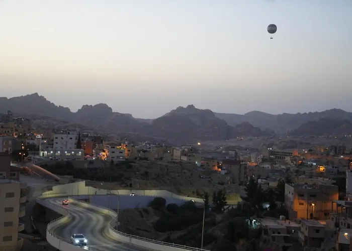 Uncle Ali Hotel