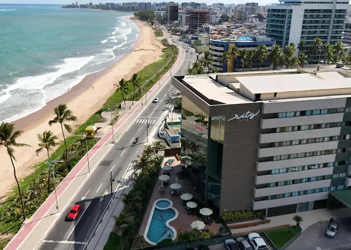 Hotel para famílias: Refúgio do Mar 703 - Condomínio Edifício Ritz Suítes Home Service