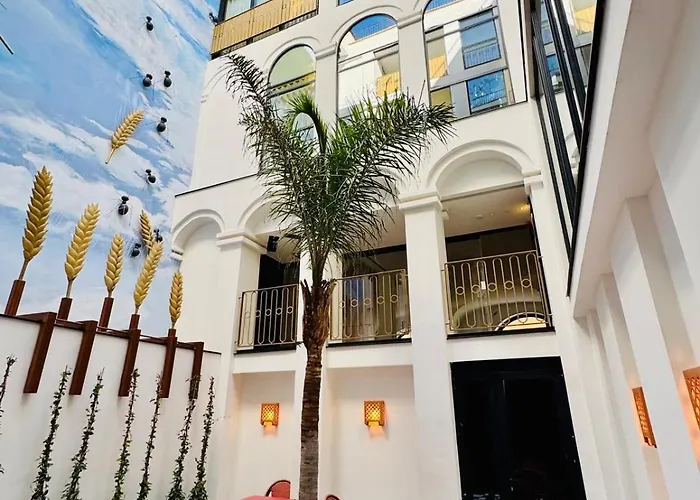 Hotel Divino & Aparthotel