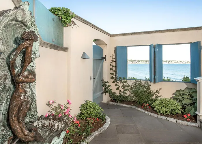 The Chanler At Cliff Walk