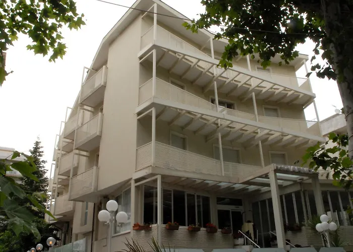 Hotel Arno