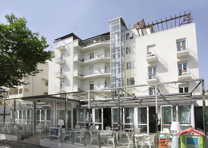 Hotel Leoni
