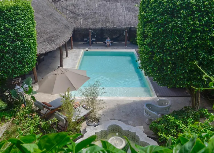 Casa Lucia Boutique