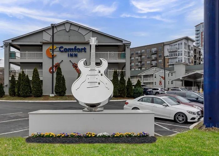 3 star hotel: Comfort Inn Downtown Nashville - Music City Center