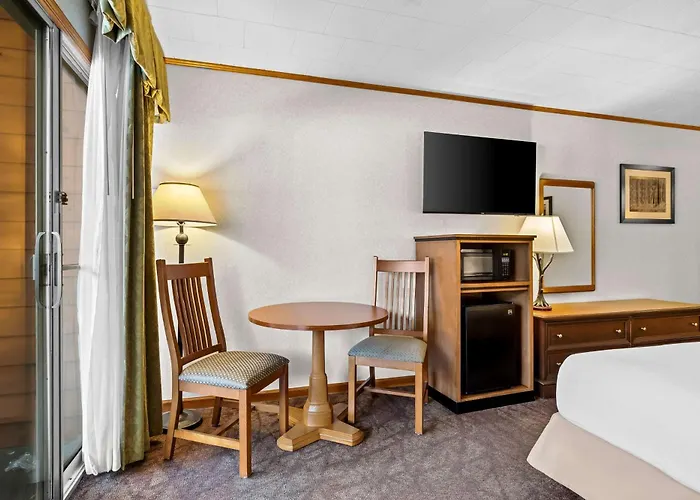 Best Western Adirondack Inn