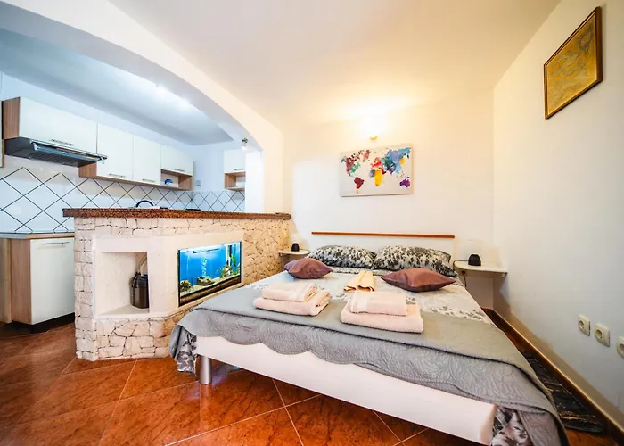 M&J Central Suites