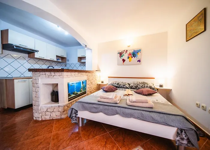 M&J Central Suites