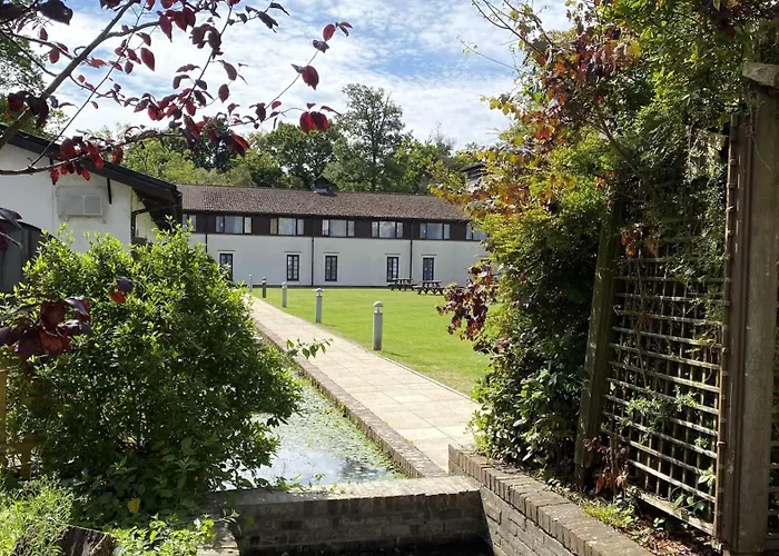 Europa Gatwick Hotel