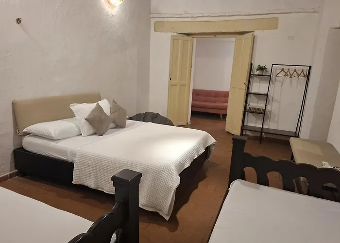 Family Hotel: Lotus Central Hotel