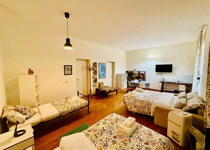 Turati Rooms