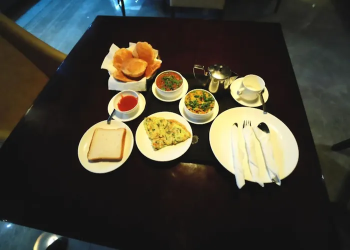 Airport Hotel: Hotel Aerotech Near Delhi Airport