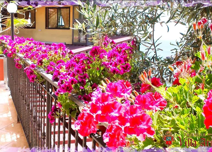 Сity center hotels Villa Arianna B&B