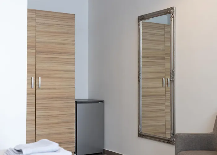 Rooms Rebolj