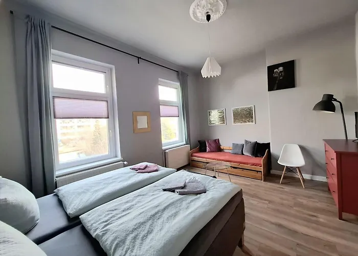Haltestelle - Private Zimmervermietung Röbel Müritz