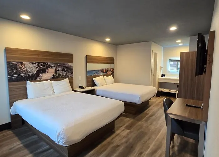 Hyland Inn Near Legoland