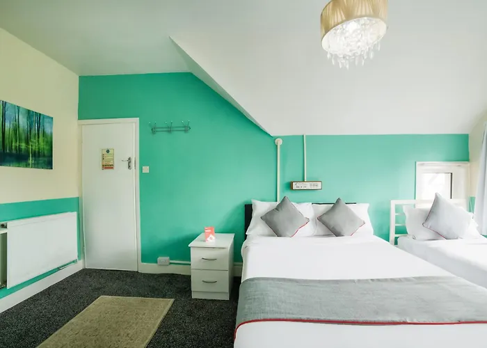 Devine Beach Hotel, Westcliff Southend-On-Sea