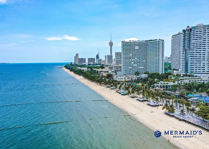 Jomtien Sands Residence - Beachfront, Relax & Amazing Seafood Dining
