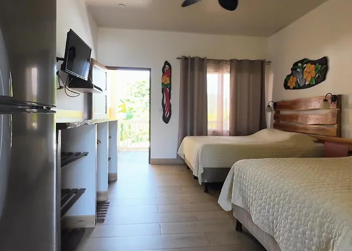 Cabinas El Colibri, Apart Hotel