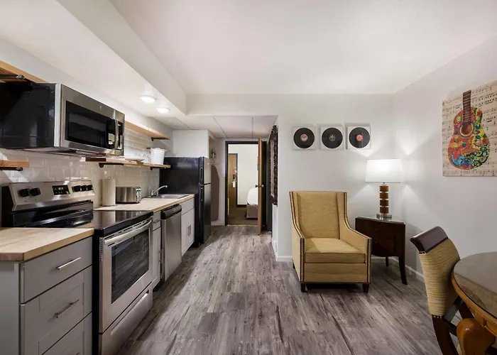 Revel Minot - Surestay Collection By Best Western