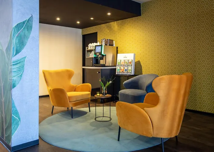 Hotel cerca del colegio: Beevillage Messehotel Hannover Laatzen