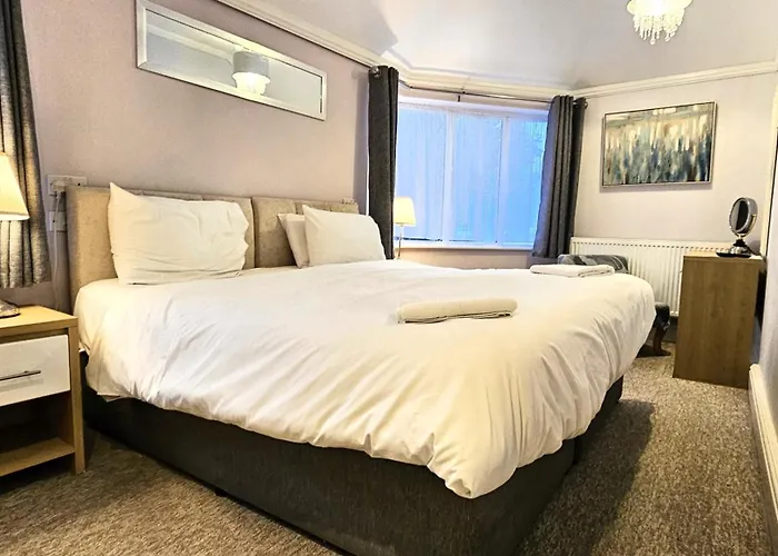 Dukes Folly Hotel