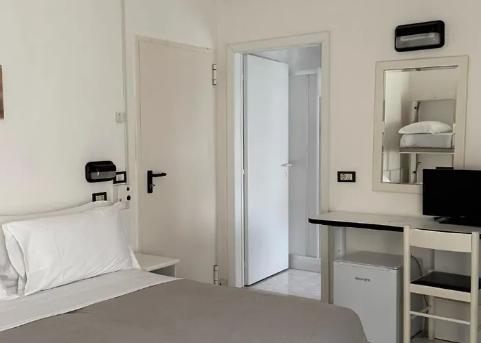 Ambassador Room Only - Self Check-In