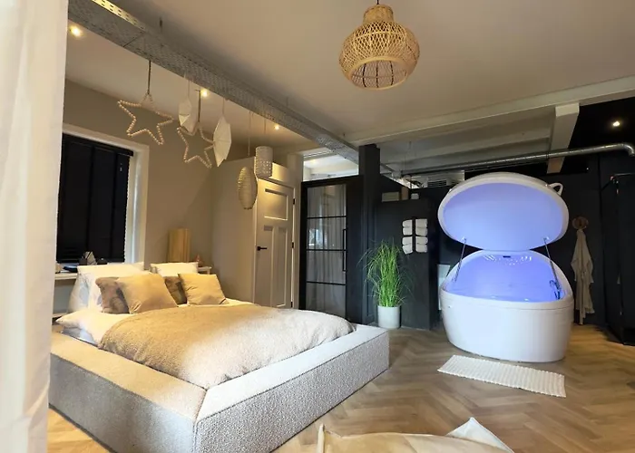 Sparkle Prive Wellness B&B