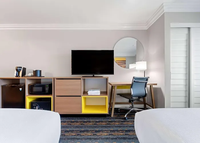 Days Inn By Wyndham San Diego Hotel Circle