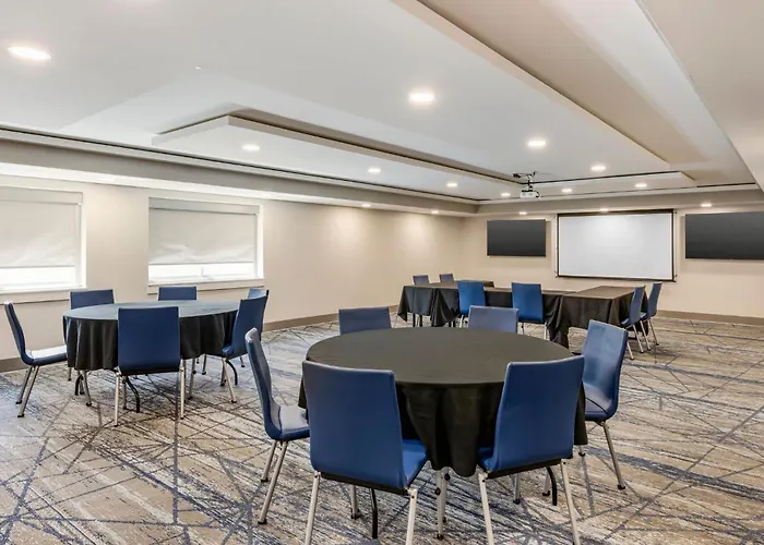 Holiday Inn Express Chicago-Downers Grove By Ihg