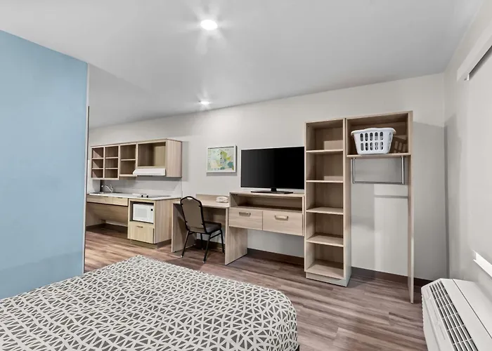 Woodspring Suites Gilbert - Mesa Gateway Airport