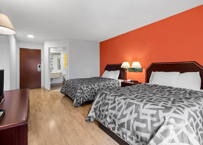 Scottish Inns & Suites - North Hershey