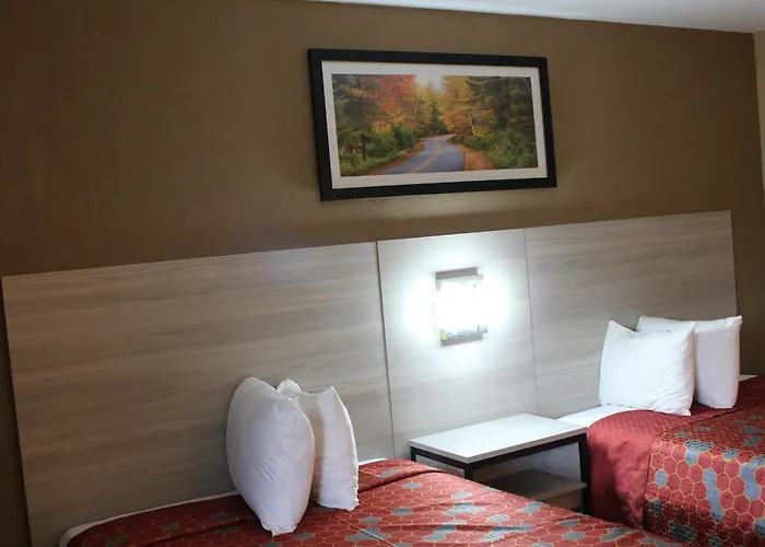Travel Inn & Suites Flemington
