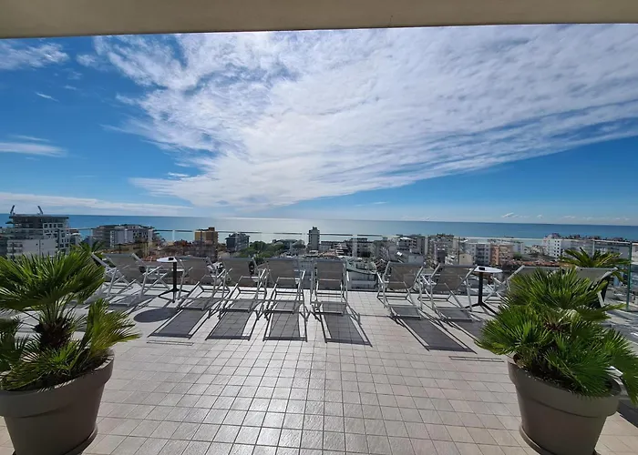 Hesperia & Residence