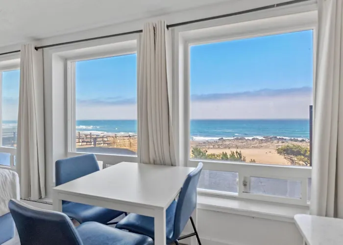 Motel: Seagull Beachfront Inn