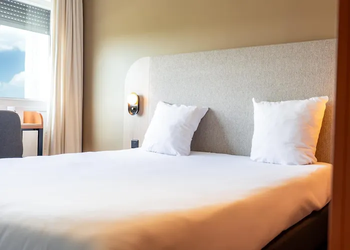 Hôtel Akena Reims Bezannes