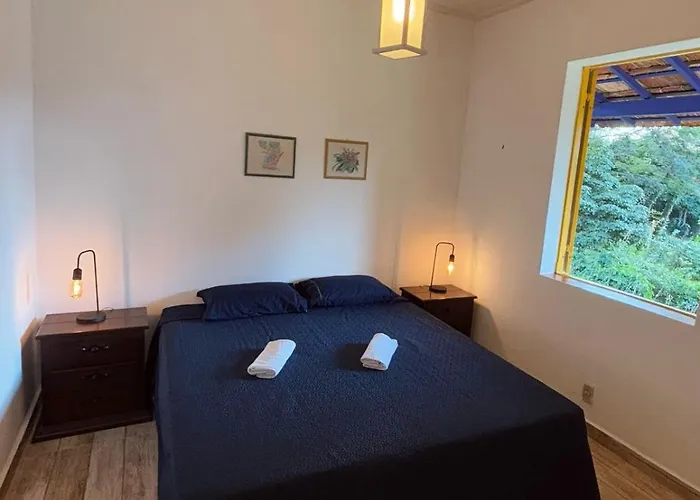 Casa Açucena no sítio Gaia Magia Miguel Pereira RJ