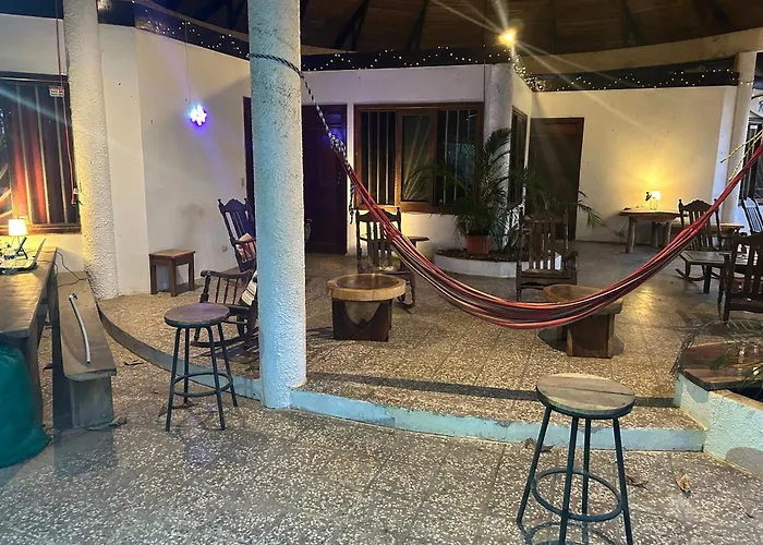 Pura Vida Hostel