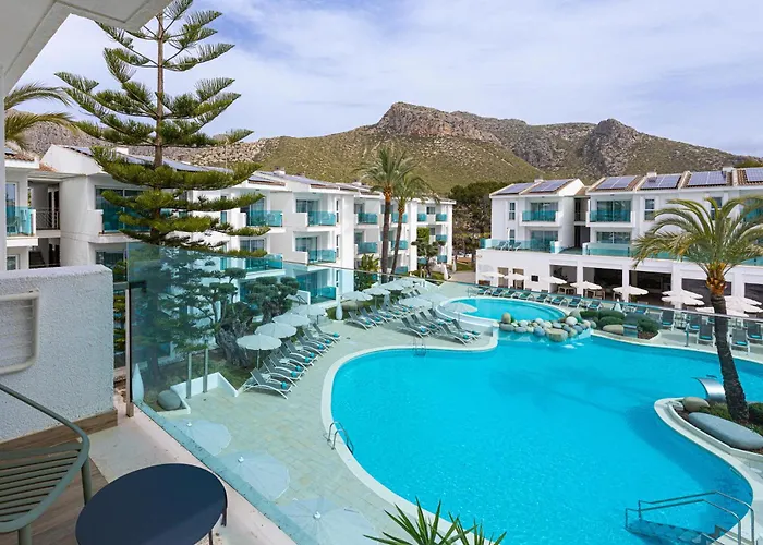 Hotels with a view Marsenses Puerto Pollensa & Spa Adults Only