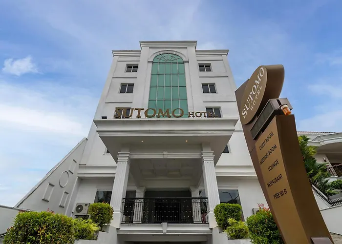 Sutomo Hotel Losari Makassar By Life