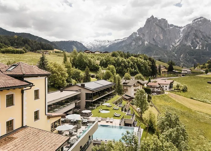 Hotel sulla spiaggia: Hotel Alpenflora