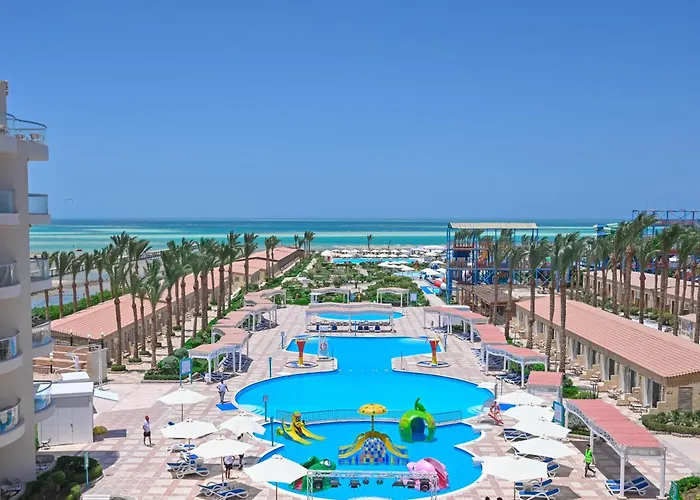 Riviera Aqua Park Resort