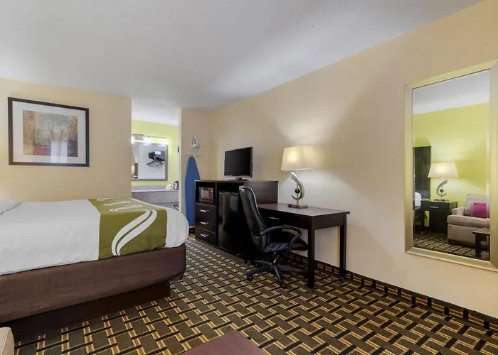 Quality Inn Acworth North