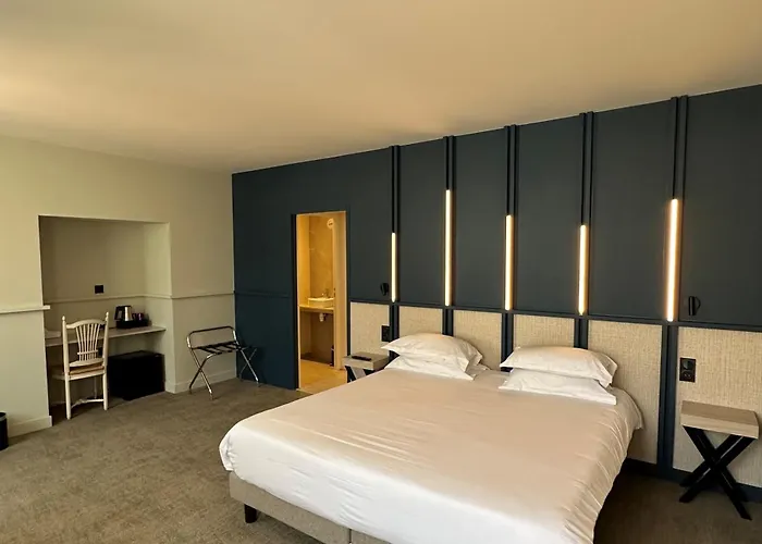 Hôtel de plage: Hôtel Le Médiéval