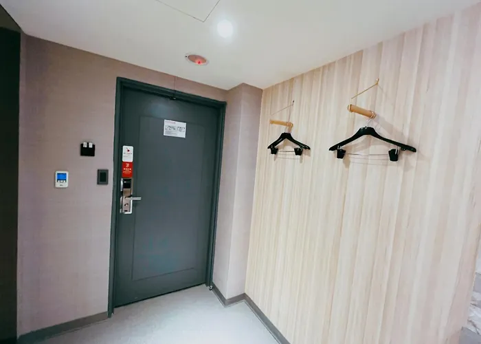 新仕飯店-New City Hotel