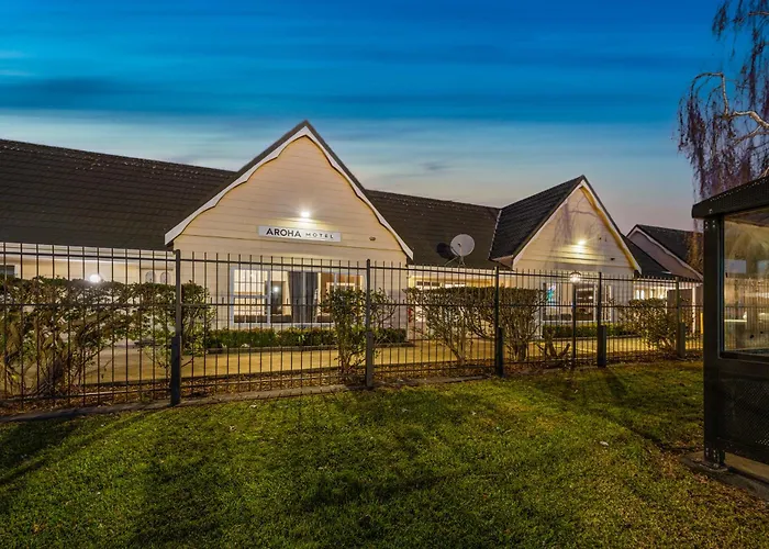 Aroha & Apartments