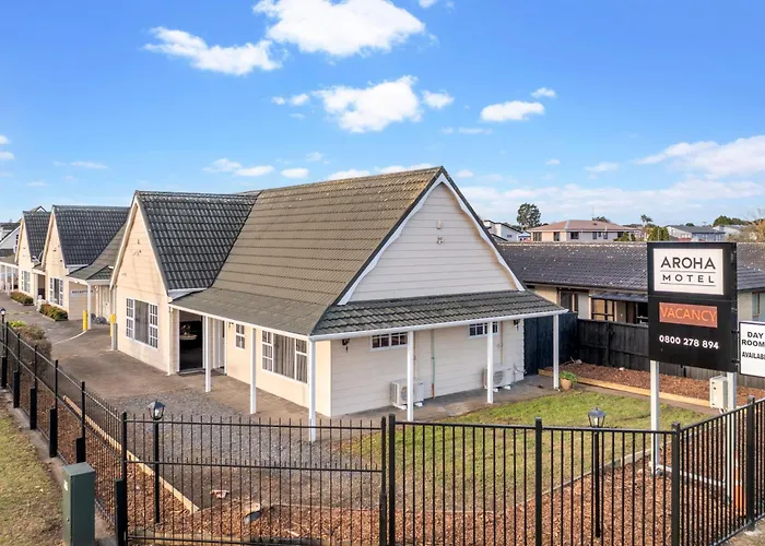 Aroha & Apartments